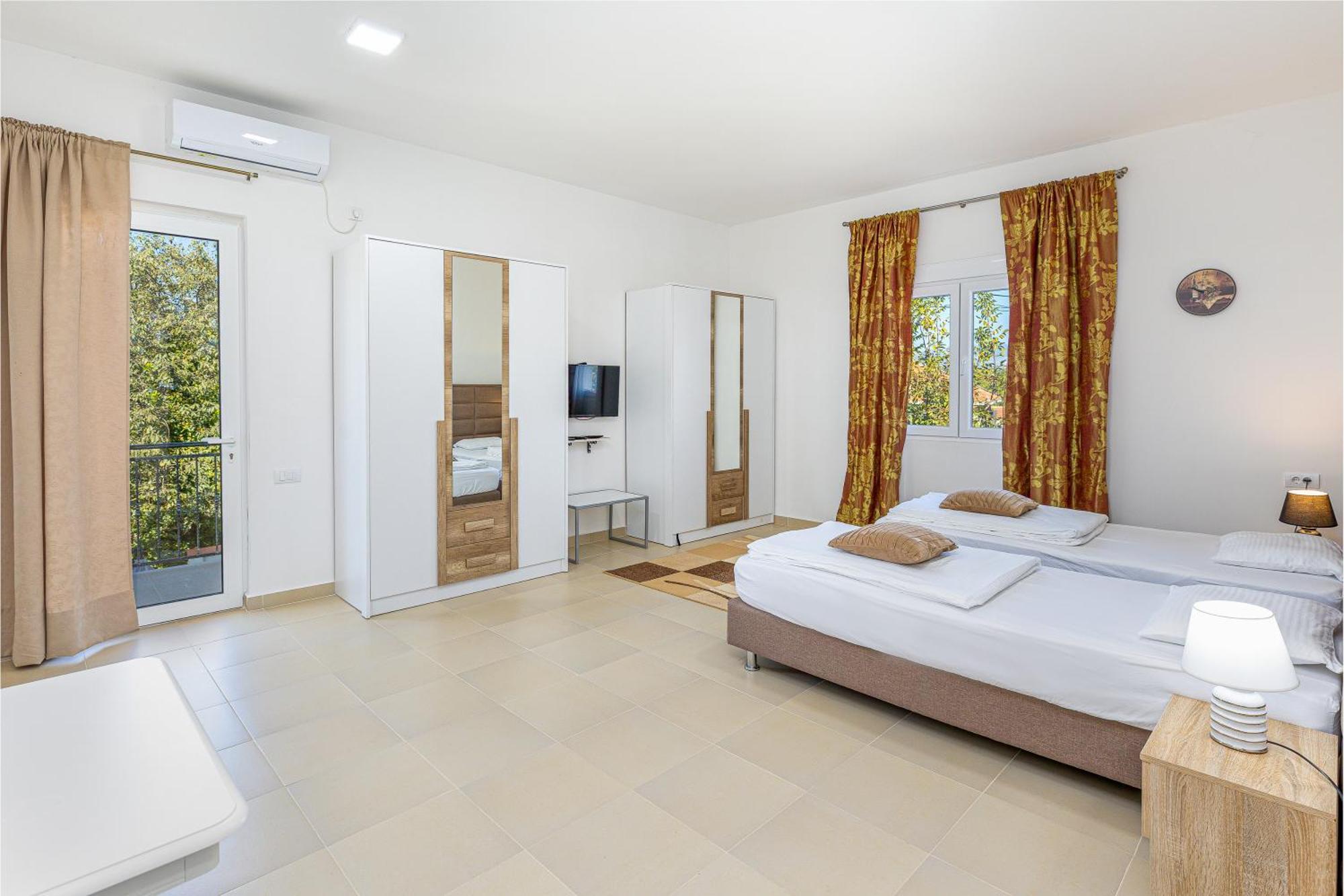 Apartments Lustica Radovici Δωμάτιο φωτογραφία