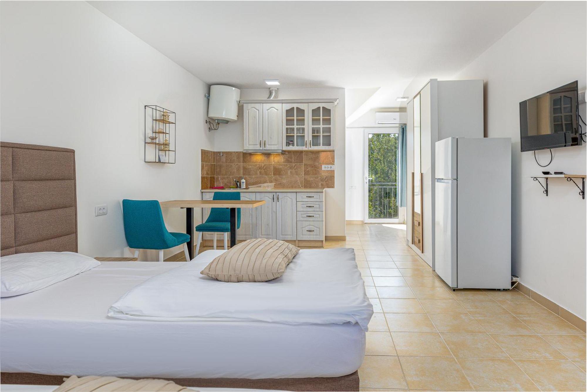 Apartments Lustica Radovici Δωμάτιο φωτογραφία