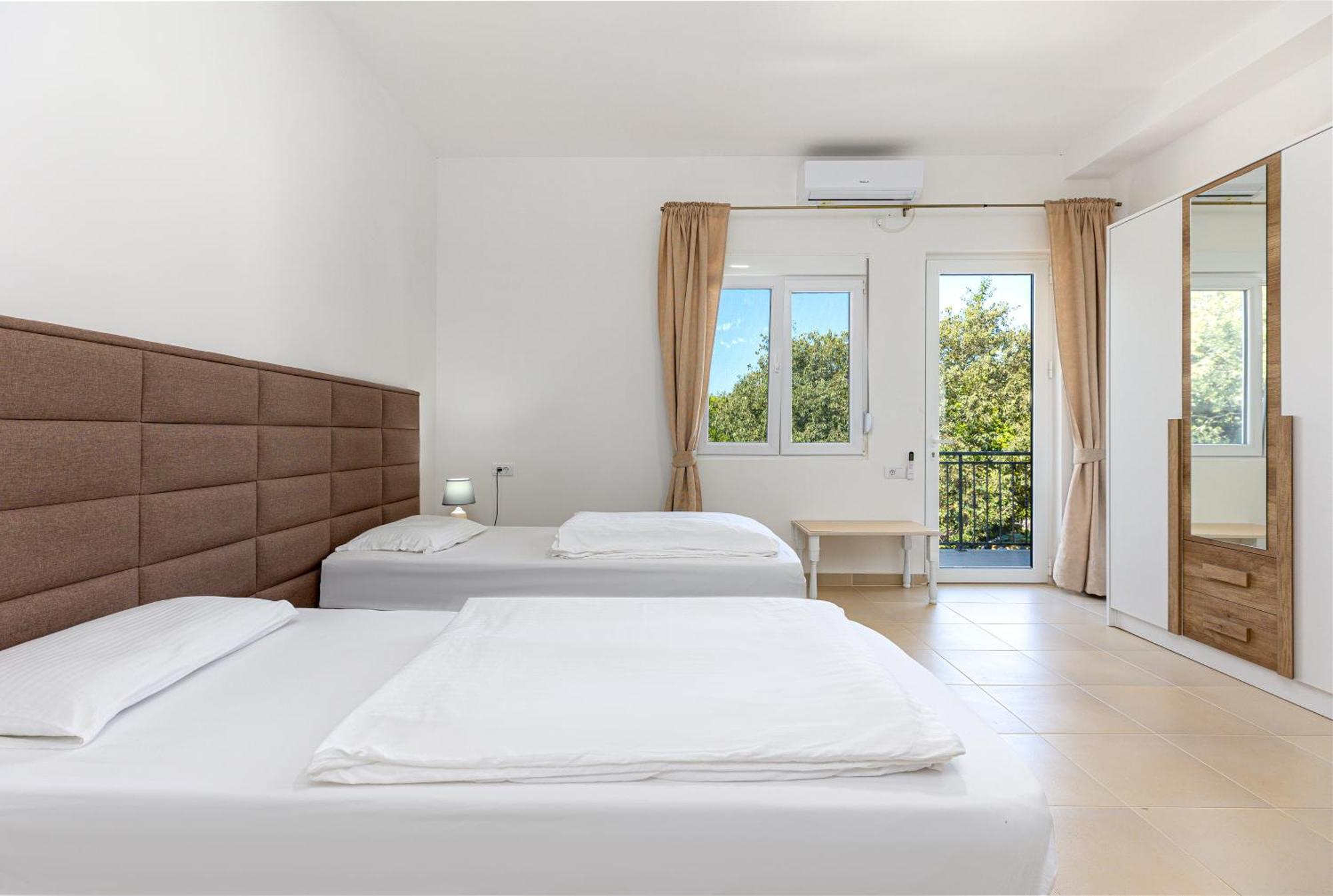 Apartments Lustica Radovici Δωμάτιο φωτογραφία
